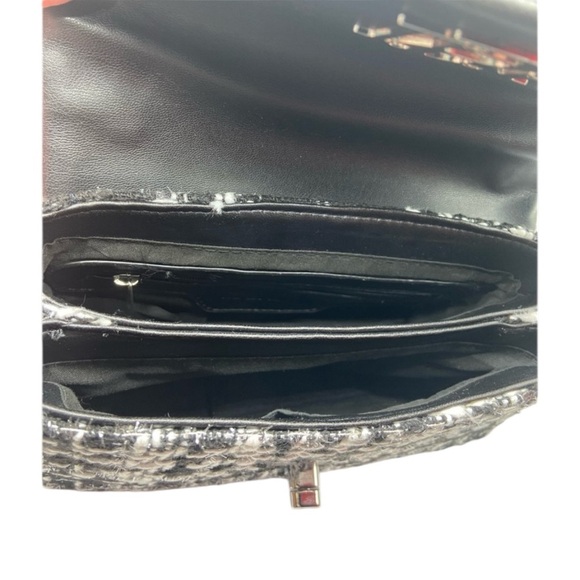 Badgley Mischka Black and White Tweed Bag with Silver Chain NWT - Picture 4 of 8